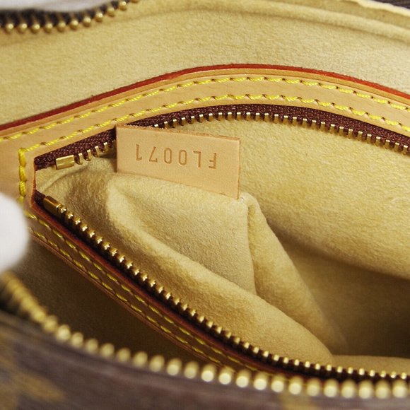 Authenticity Guarantee LOUIS VUITTON LOOPING MM HAND BAG FL0071 PURSE MONOGRAM C - Picture 10 of 11